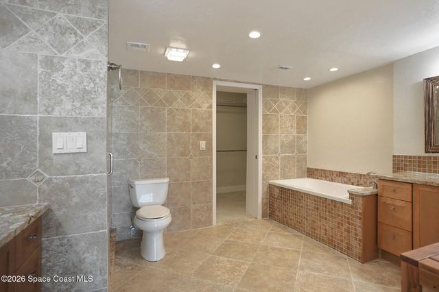 850 N Atlantic Avenue D504, Cocoa Beach, FL 32931