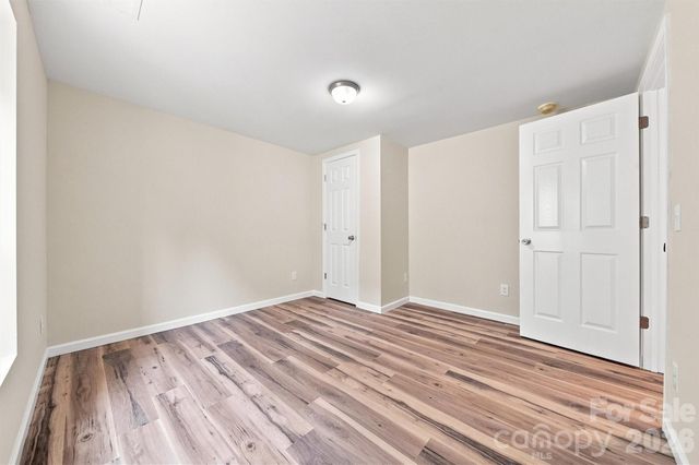 109 Countryside Drive SE, Lenoir, NC 28645