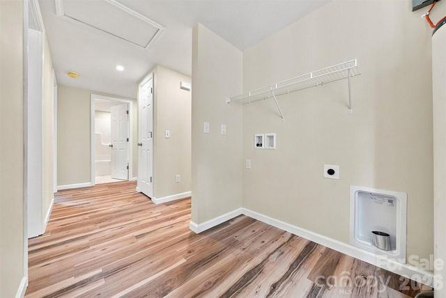 109 Countryside Drive SE, Lenoir, NC 28645