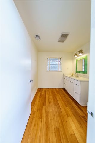 353 Bermuda Pl, Corpus Christi, TX 78411