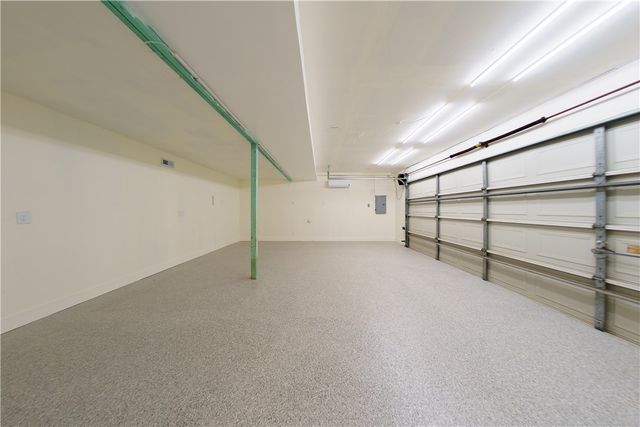 353 Bermuda Pl, Corpus Christi, TX 78411