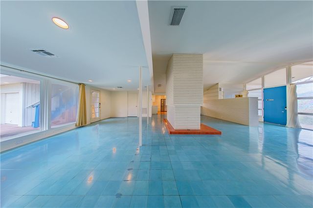 353 Bermuda Pl, Corpus Christi, TX 78411