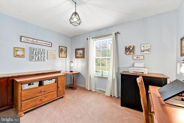 121 MEADOWVIEW DR, Gap, PA 17527