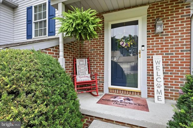 121 MEADOWVIEW DR, Gap, PA 17527