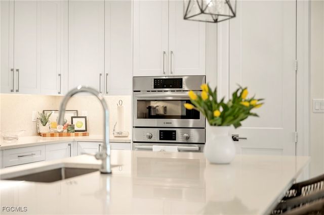 1115 Central AVE 252, Naples, FL 34102