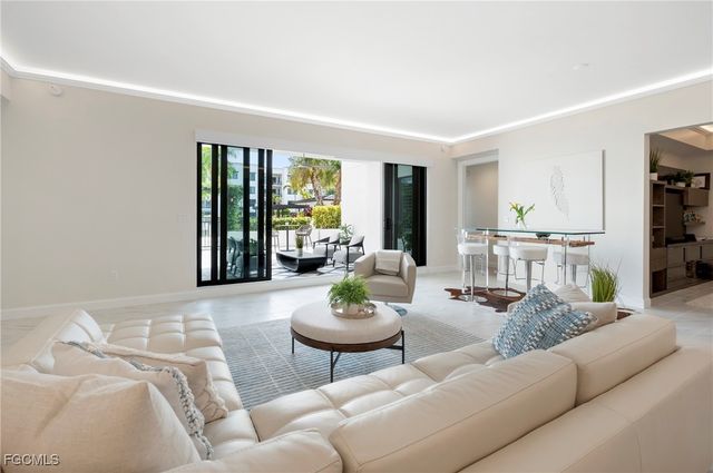 1115 Central AVE 252, Naples, FL 34102