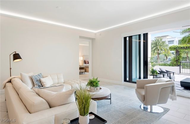 1115 Central AVE 252, Naples, FL 34102