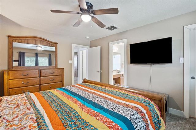 2858 Morningmist Lane, Dickinson, TX 77539