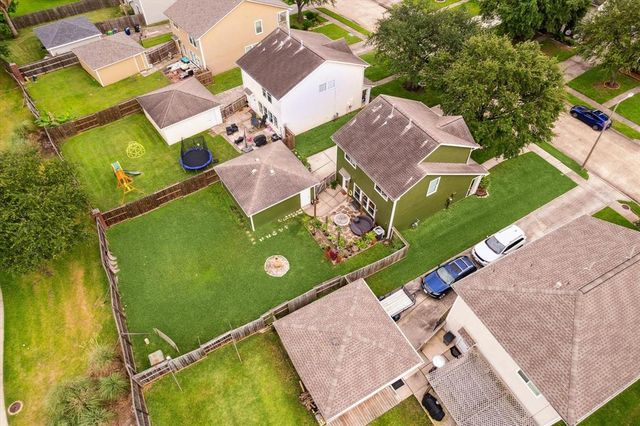 2858 Morningmist Lane, Dickinson, TX 77539