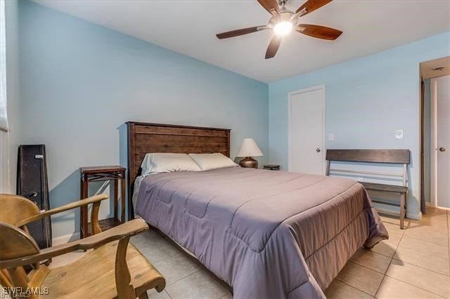 4290 Gulfstream DR 4, Naples, FL 34112