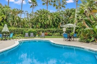 4290 Gulfstream DR 4, Naples, FL 34112