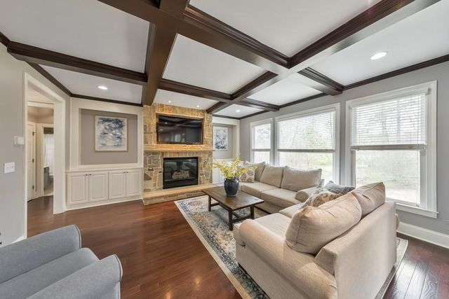 62 Applewood Lane, Acworth, GA 30101