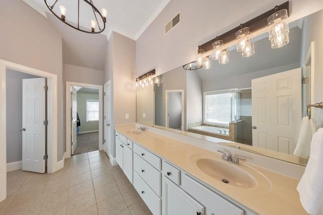 62 Applewood Lane, Acworth, GA 30101