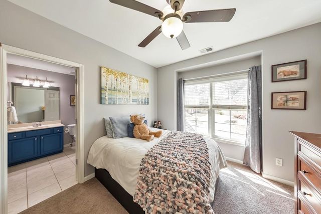 62 Applewood Lane, Acworth, GA 30101