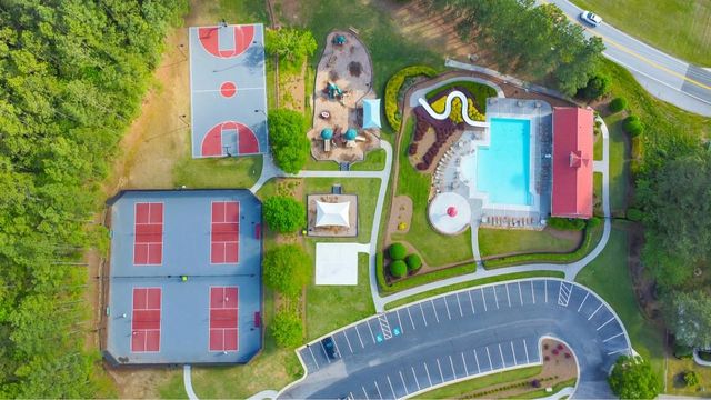 62 Applewood Lane, Acworth, GA 30101