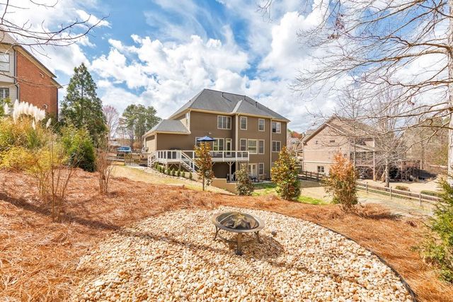 62 Applewood Lane, Acworth, GA 30101