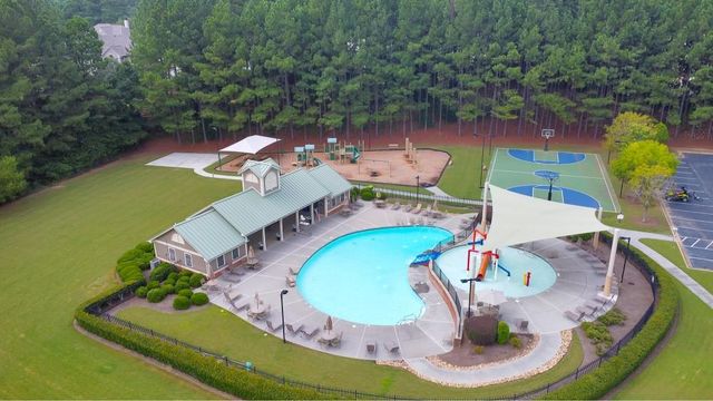 62 Applewood Lane, Acworth, GA 30101