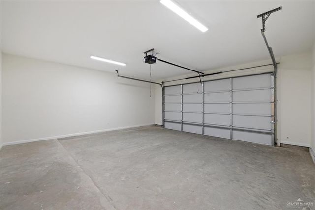 1214 N Lincoln Avenue, San Juan, TX 78589