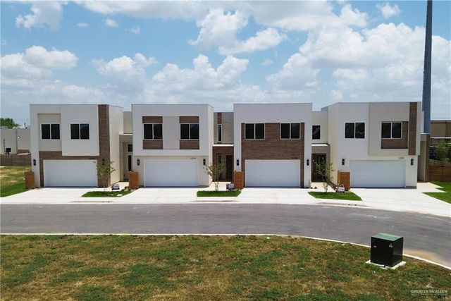 1214 N Lincoln Avenue, San Juan, TX 78589