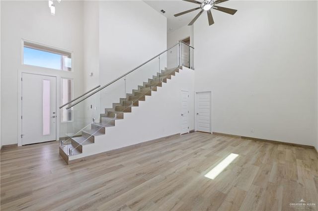 1214 N Lincoln Avenue, San Juan, TX 78589