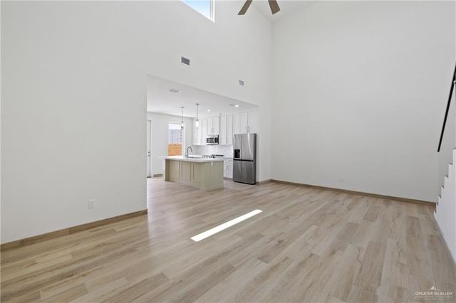 1214 N Lincoln Avenue, San Juan, TX 78589