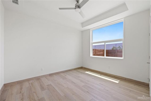 1214 N Lincoln Avenue, San Juan, TX 78589