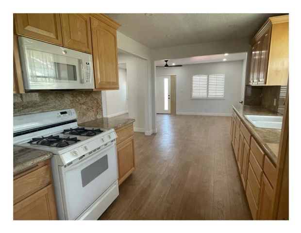 408 E Elm Street, Brea, CA 92821