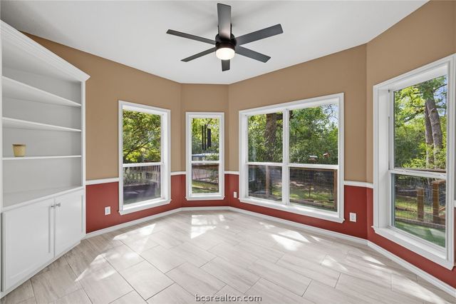 5817 Stallion Ridge, College Station, TX 77845
