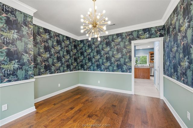 5817 Stallion Ridge, College Station, TX 77845