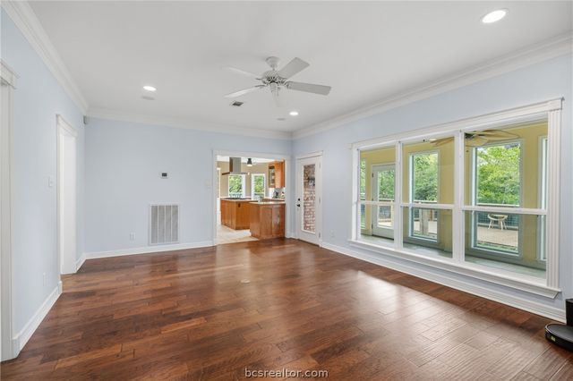 5817 Stallion Ridge, College Station, TX 77845