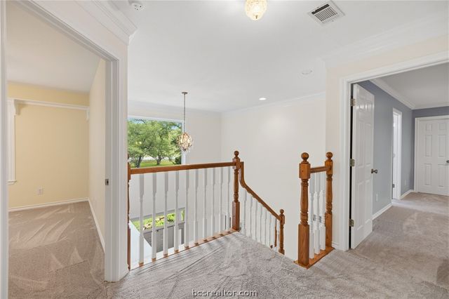 5817 Stallion Ridge, College Station, TX 77845