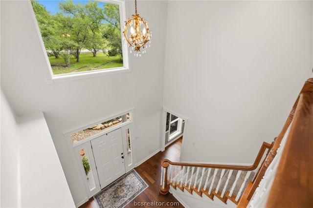 5817 Stallion Ridge, College Station, TX 77845