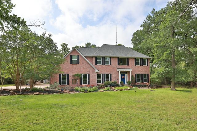 5817 Stallion Ridge, College Station, TX 77845