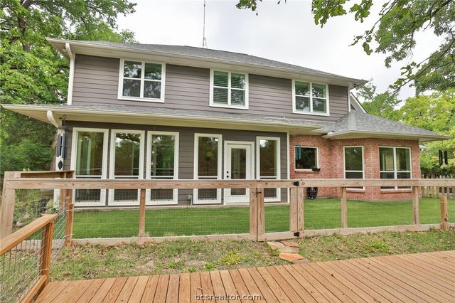 5817 Stallion Ridge, College Station, TX 77845