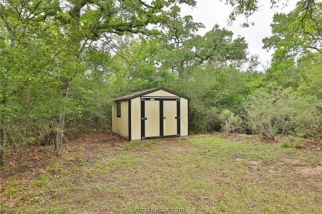5817 Stallion Ridge, College Station, TX 77845