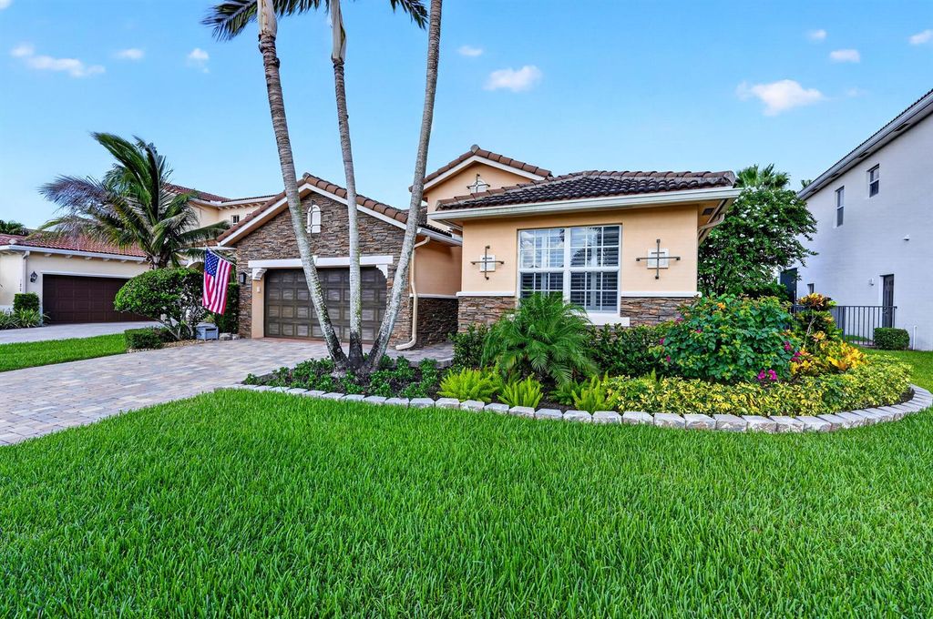 176 Andros Harbour Place, Jupiter, FL 33458