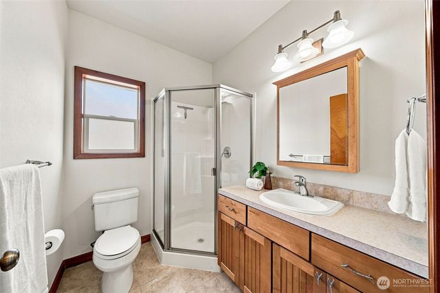 3265 Phillips Avenue, Enumclaw, WA 98022