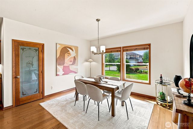 3265 Phillips Avenue, Enumclaw, WA 98022