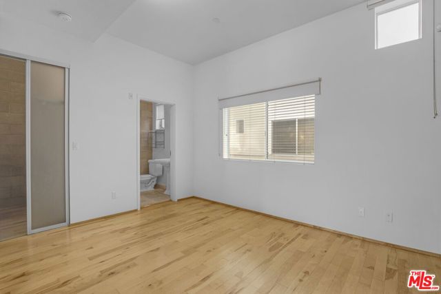 717 N Highland Avenue 16, Los Angeles, CA 90038