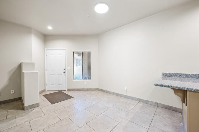 8800 N 107th Avenue 40, Peoria, AZ 85345