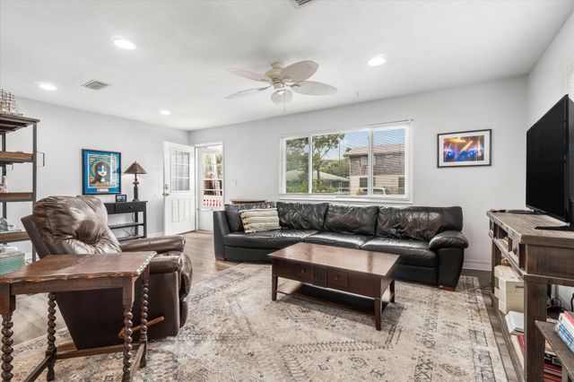 216 9Th St, St Augustine, FL 32080