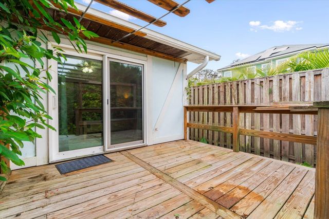 216 9Th St, St Augustine, FL 32080