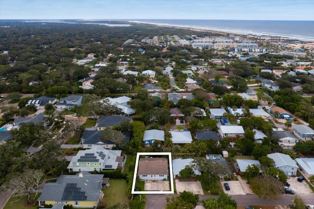 216 9Th St, St Augustine, FL 32080