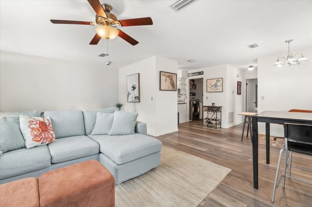 216 9Th St, St Augustine, FL 32080