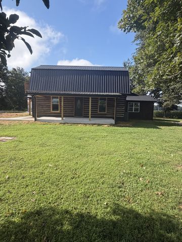 231 JJ Ln, Hillsboro, TN 37342