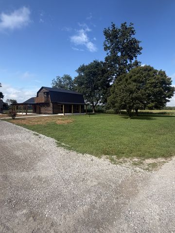 231 JJ Ln, Hillsboro, TN 37342