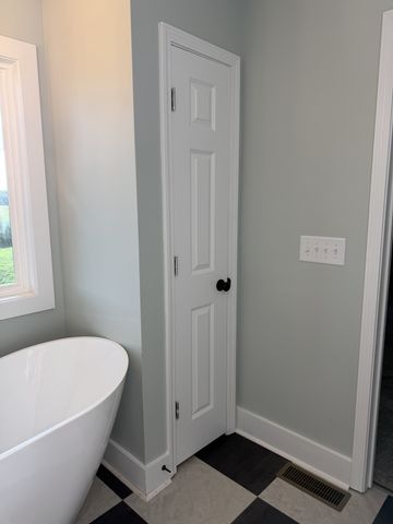 231 JJ Ln, Hillsboro, TN 37342