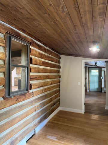 231 JJ Ln, Hillsboro, TN 37342