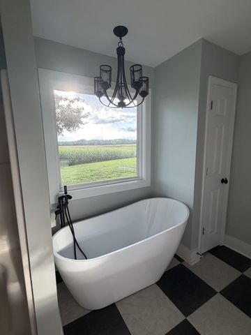 231 JJ Ln, Hillsboro, TN 37342