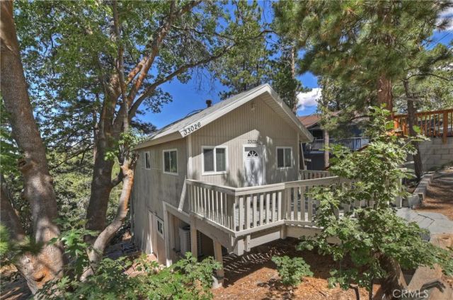 33026 Donner Lane, Arrowbear, CA 92382